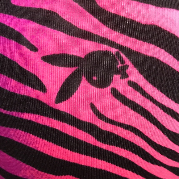 PLAYBOY BRA.  34C TIGER STRIPE W PICS OF PLAYBOY BUNNIES.  💕 - Picture 2 of 10